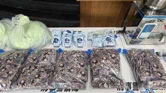 做2份工分裝毒咖啡賺外快　2美甲師下場慘