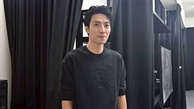 成大光電系教授吳品頡內外兼具，吸引不少學生選課。（圖／翻攝自成大科教中心）
