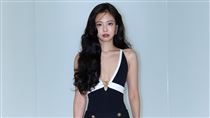 Jennie爆熱戀中國頂流男星　網瘋猜張凌赫