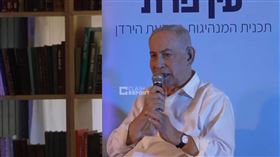 以色列總理納坦雅胡（Benjamin Netanyahu）28日在記者會上公開聲明，證實已授權以色列軍隊攻佔70%的加薩地區。（圖／翻攝自X平台 @clashreport）