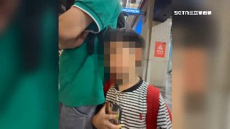 鎖定兒童？男刻意撞還踩腳　父母追人報警
