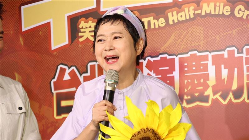 王月康復記憶喪失！曝小S邀請大S雕像揭幕