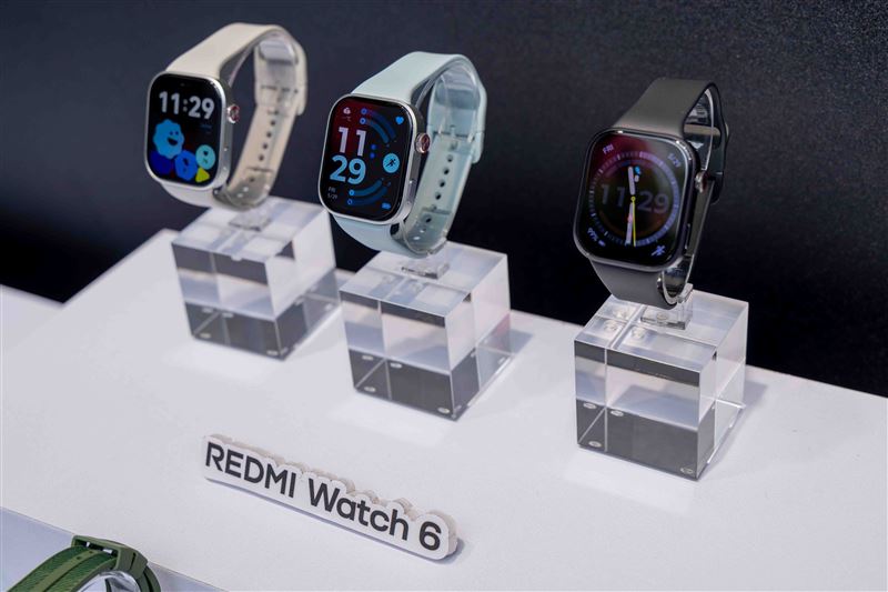 REDMI Watch 6配備2.07吋AMOLED高亮度大螢幕，具備82%高螢幕佔比