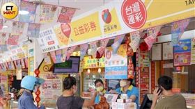 威力彩頭獎連25期摃龜，下期彩金上看7億元。（示意圖／趙文彬攝）