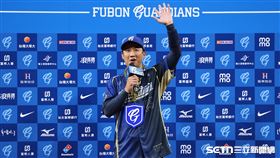 中職37年例行賽，富邦悍將右外野手林書逸獲選單場MVP。（圖／記者劉彥池攝影）
