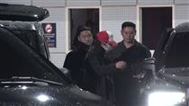 GD抵高雄搭3千萬勞斯萊斯　一揮手全暴動