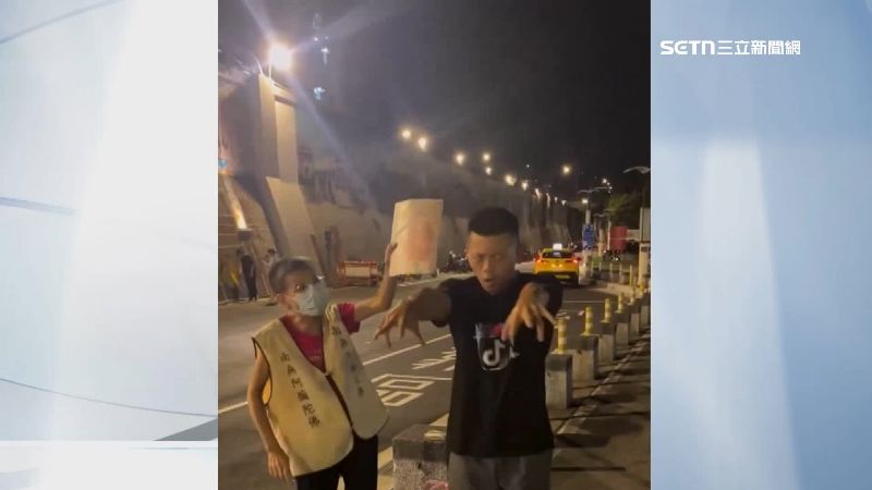過去有不少網紅曾和阿彌陀佛姐合體拍片