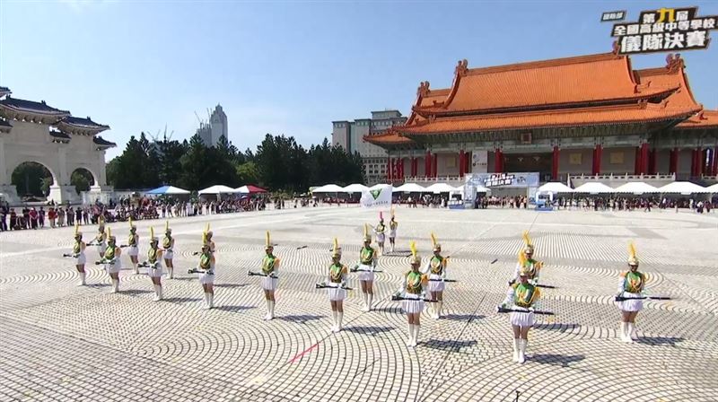 「第九屆全國高級中等學校儀隊決賽」：花蓮女中（圖／翻攝自青年日報臉書直播）