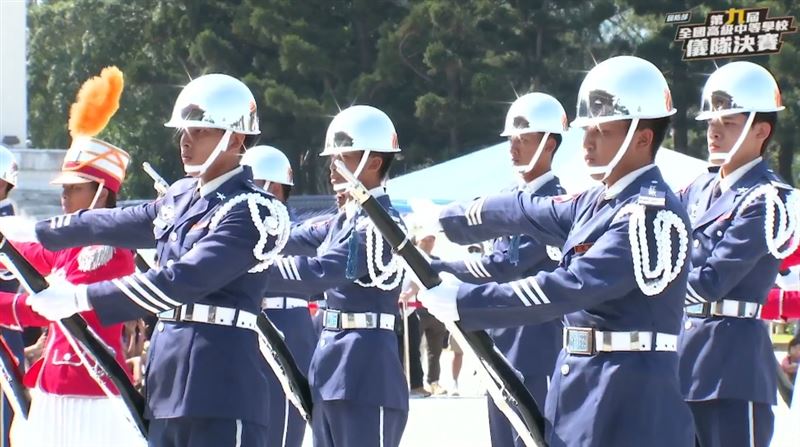 「第九屆全國高級中等學校儀隊決賽」：莊敬高職（圖／翻攝自青年日報臉書直播）