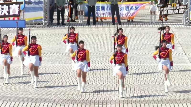 「第九屆全國高級中等學校儀隊決賽」：屏東女中（圖／翻攝自青年日報臉書直播）