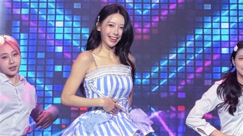 李多慧北一女惹議 李雅英椅子舞也挨轟