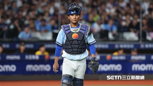 林澤彬衝本壘出局　後藤點「三壘指問題」