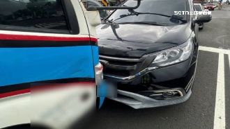 馬路未爆彈！毒駕男開老闆車逆撞大貨車
