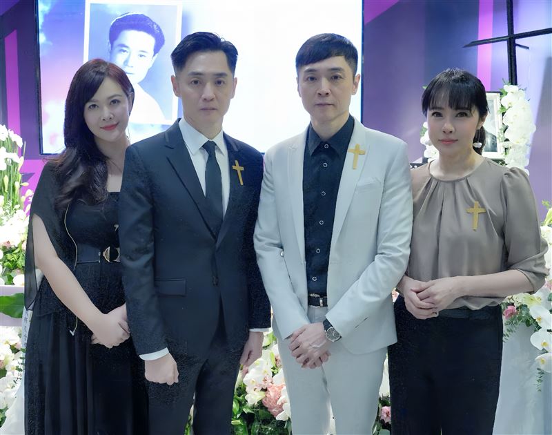 陳維齡(左起)、宋逸民、宋達民、洪百榕。(圖/藝起發光、藝之星教會提供)