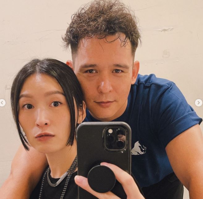 藝人倪安東、管罄在2022年3月登記結婚。（圖／翻攝自IG）