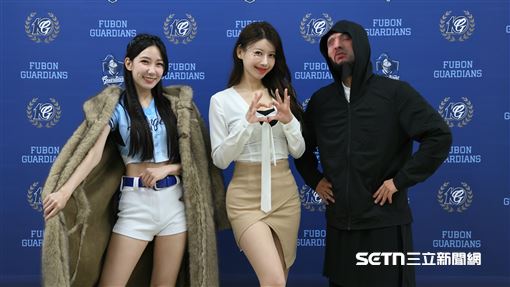 李雅英中場舞服裝也被炎上　經紀公司發聲