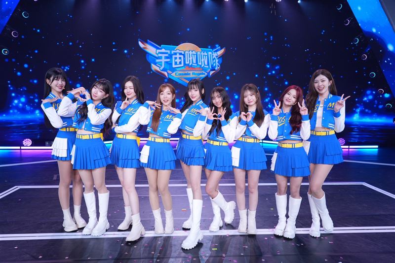 艾莉兒(左起)、叩叩、魚肉、靚靚、海莉、Lydia、慢慢、妃妃、紀欣伶。(圖/緯來提供)