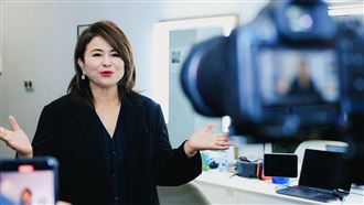 裘海正眼睛腫成麵龜　真相曝光嚇壞粉絲
