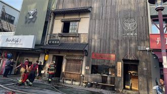 台南鬧區餐廳火警冒煙　及時疏散未釀傷亡