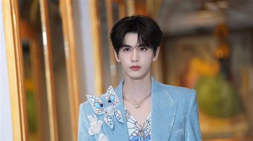 張凌赫見面會爆受傷　急喊卡交通住宿全賠