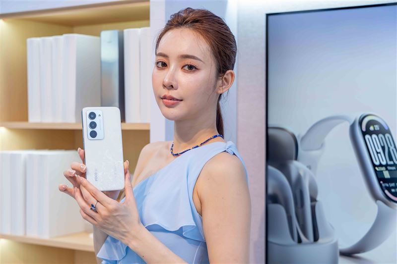 POCO M8s 5G登場!7000mAh超大電量、6.9吋144Hz大螢幕打造入門5G新選擇 早鳥優惠再減$1,000。(圖/品牌業者提供)