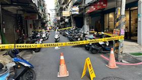 新北市三重區安慶街今（1日）傳出墜樓，一名22歲陳姓女子從高處墜落。（圖／翻攝畫面）