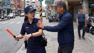 假借問路「性騷女警」噁男遭起底…是慣犯