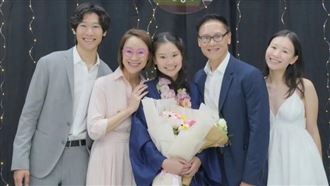 瓦城18歲千金錄取哈佛大學　超仙正面照曝