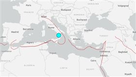 義大利南部外海今凌晨發生規模6.1地震。（圖／翻攝自USGS）