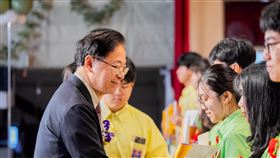 被喊「新店市長」？張善政還原真相力挺學生　再曝真正在意這件事（圖／翻攝自張善政臉書）