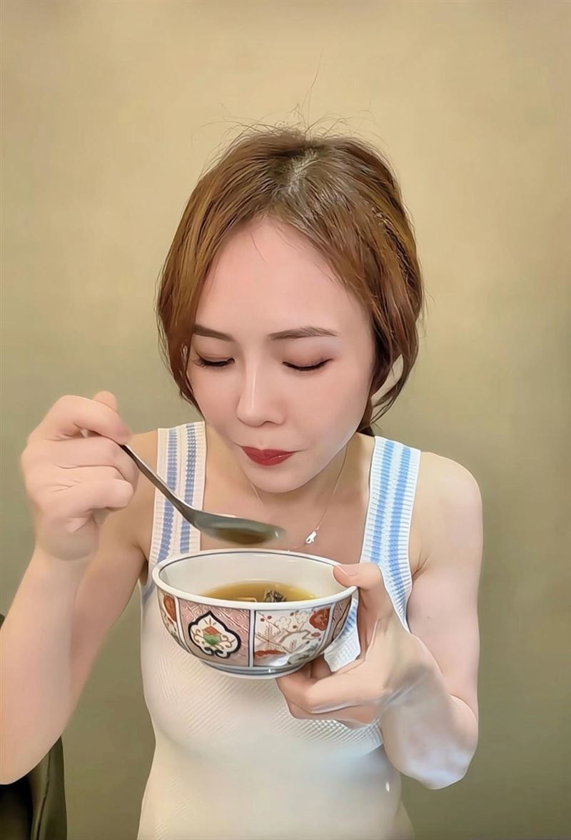 吳申梅近日重感冒，緊急調養身體。（圖／喜上梅梢娛樂提供）