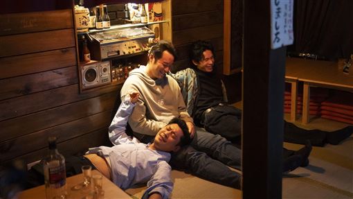 張孝全拍戲卡關！黃迪揚、姚淳耀暖舉曝光