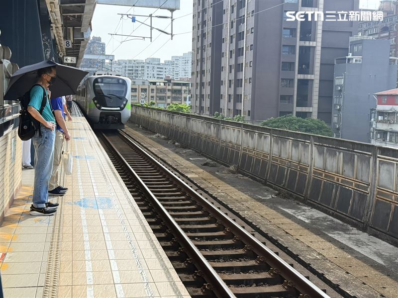 下班注意！臺鐵傳死傷事故 3車站列車延誤