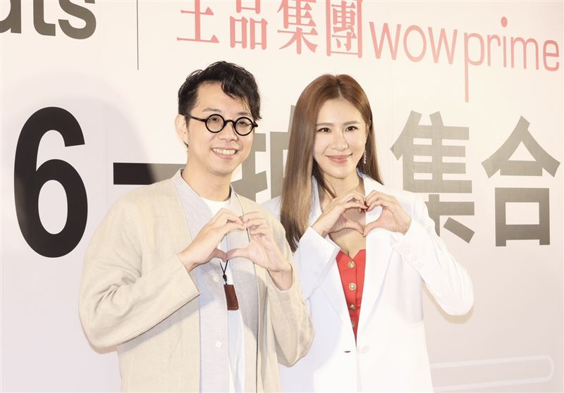 小禎跟簡少年合照。(圖／記者田俊彥攝影）