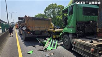 國一貨櫃車追撞砂石車　警消救出司機送醫