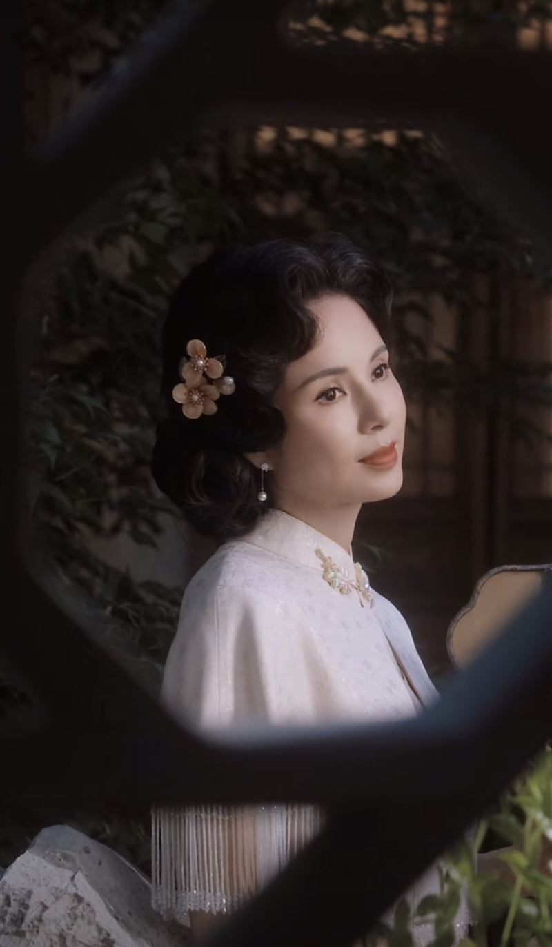 有「最美小龍女」之稱的香港女星李若彤，近年演藝重心逐步延伸至短劇市場。（圖／翻攝自李若彤微博）