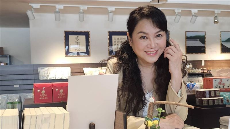 20頁台詞背到崩潰　資深女星自嘲報應