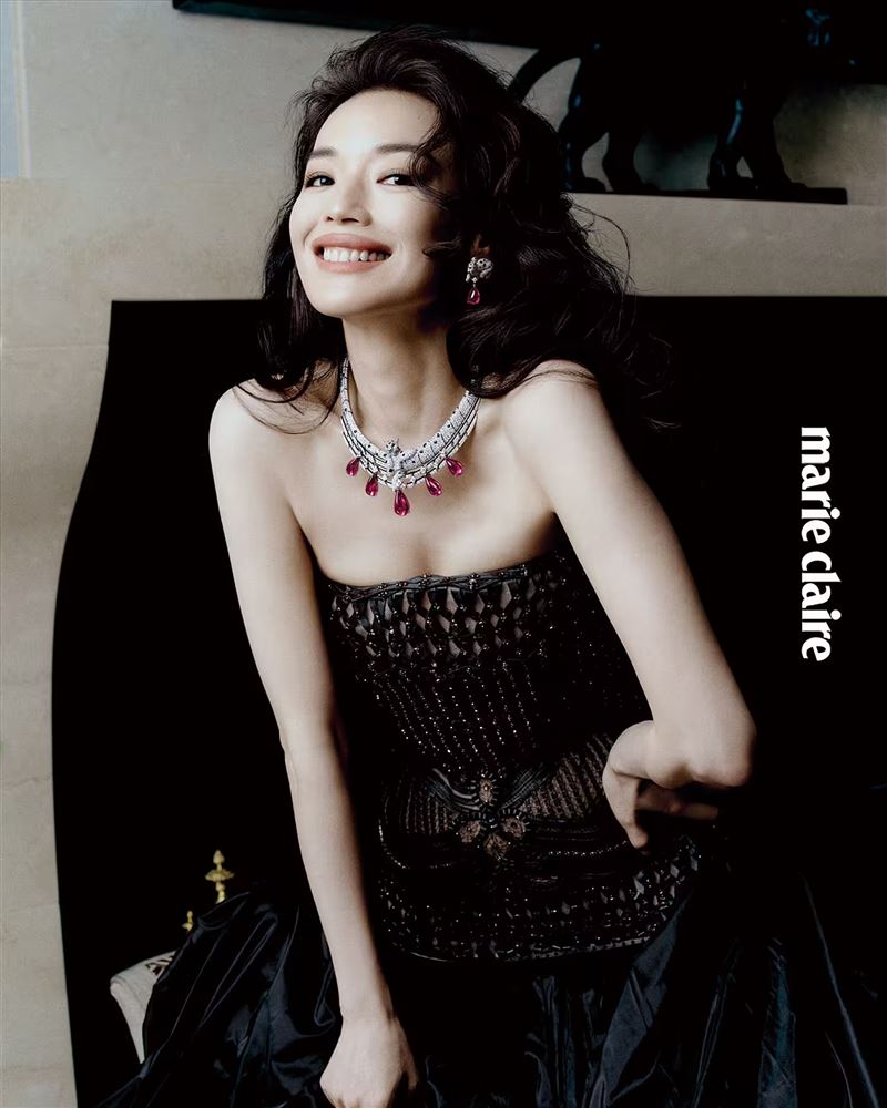 舒淇近日擔任雜誌6月號封面人物。（圖／marie claire美麗佳人國際中文版提供）