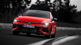 福斯Golf GTI EDITION 50紀念版。（圖／Volkswagen提供）