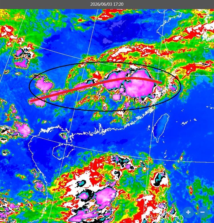 前中央氣象局長鄭明典表示，「新形成的梅雨鋒面對流爆發」。（圖／翻攝自鄭明典臉書）