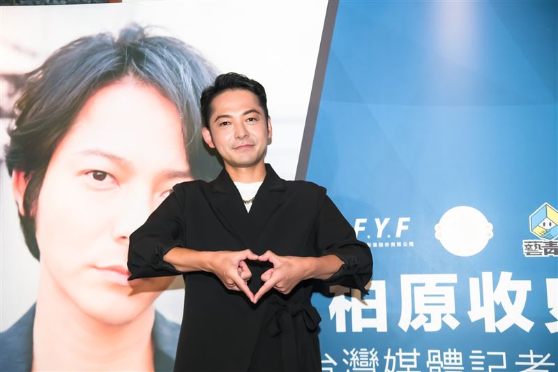 柏原收史時2023年曾訪台，宣傳自己的鶯谷愛樂樂團來台開唱。（圖／風雲飛影藝提供）