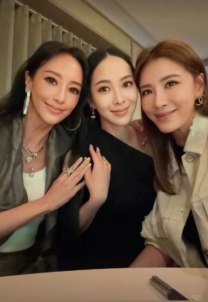 小禎（右起）、香蜜拉、關穎。（圖／翻攝自IG @kwanterri）