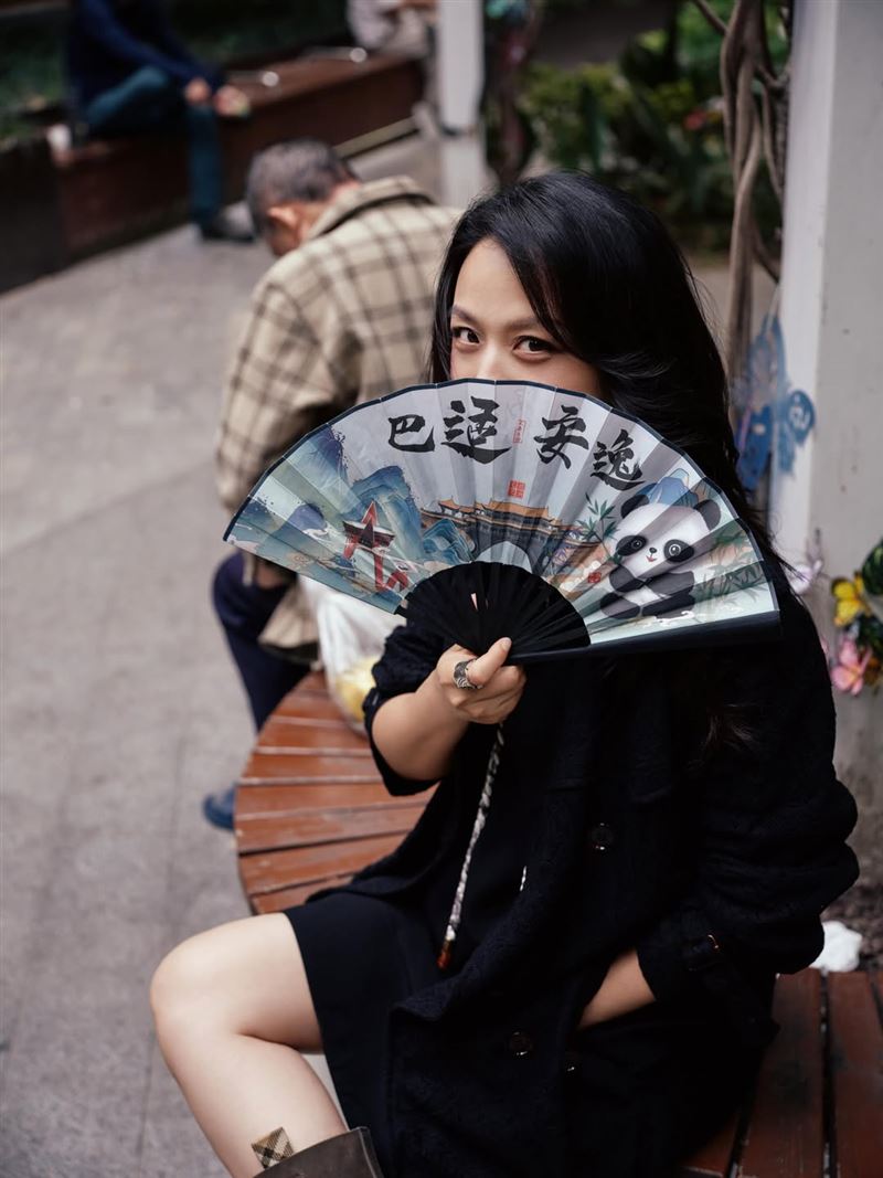 湯唯近況照曝光。（圖／翻攝自IG @tangweiteam_official）