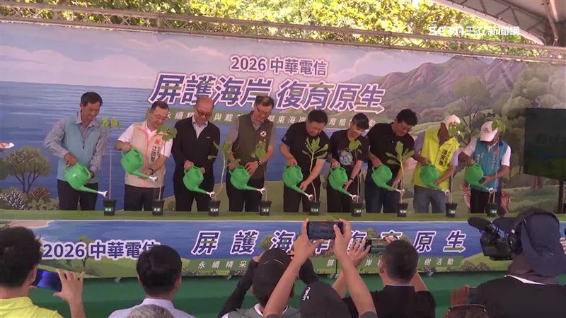 電信業者攜手農業部林業署，在屏東車城鄉，推動海岸林復育