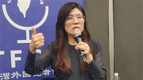 鄭麗文說，這次主席選舉的焦點是世代傳承。（圖／翻攝自鄭麗文臉書）