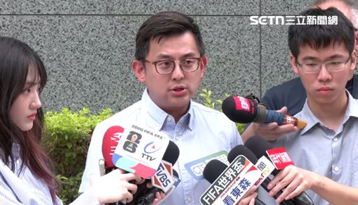 為何洪慈庸小產仍到場？卓冠廷：昌下令的