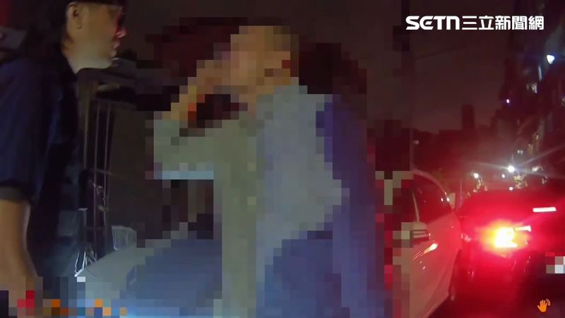 北市張男不滿警員倒車太慢嗆聲遭判罰金3000元。（圖／翻攝畫面）