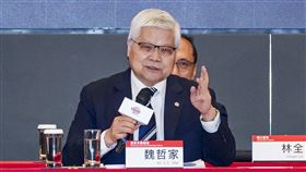 魏哲家談企業永續經營台積電4日在新竹召開股東常會，董事長暨總裁魏哲家（圖）表示，台積電若要永續經營，必須兼顧股東、員工與社會三方責任。中央社記者鄭清元攝　115年6月4日
