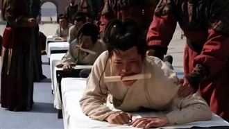 朱元璋跌倒，大臣好心去扶竟被斬？真相曝