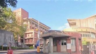 「蛋怒砸學務處」挨告5罪！高三生道歉了